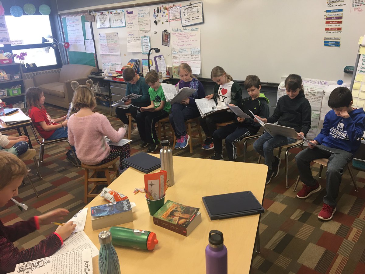 ShiplesStars's tweet photo. Readers theater time—the Greek myth of King Midas! @GreenbriarD28 @D28Northbrook https://t.co/02nUmDWi0B