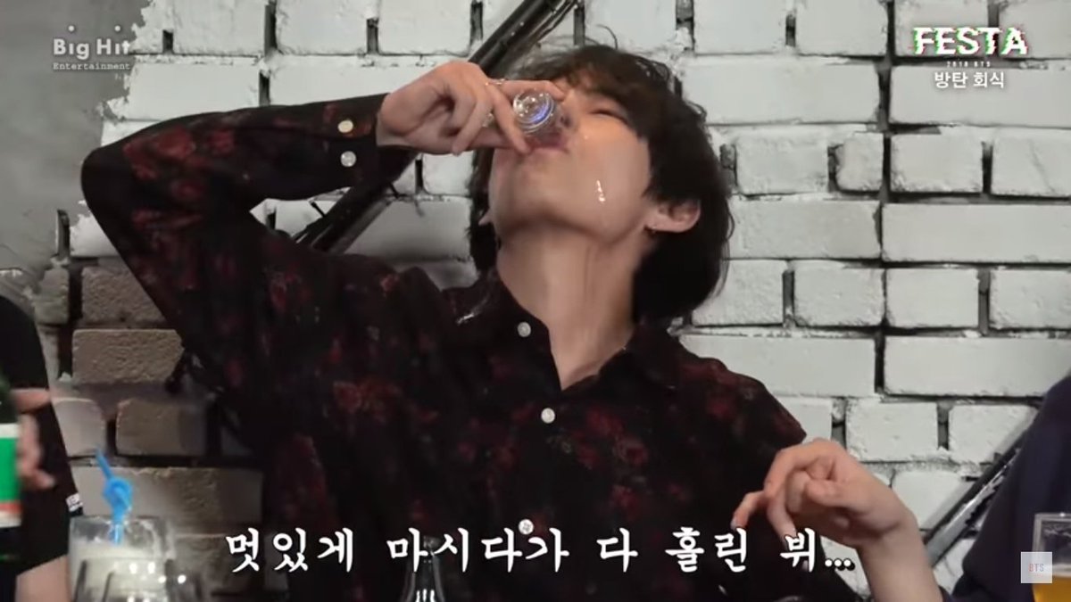 little_army_li's tweet image. Когда понимаешь, что  4 месяца у тебя больше не будет свободного времени из-за экзаменов
#BTS @BTS_twt #KPOP