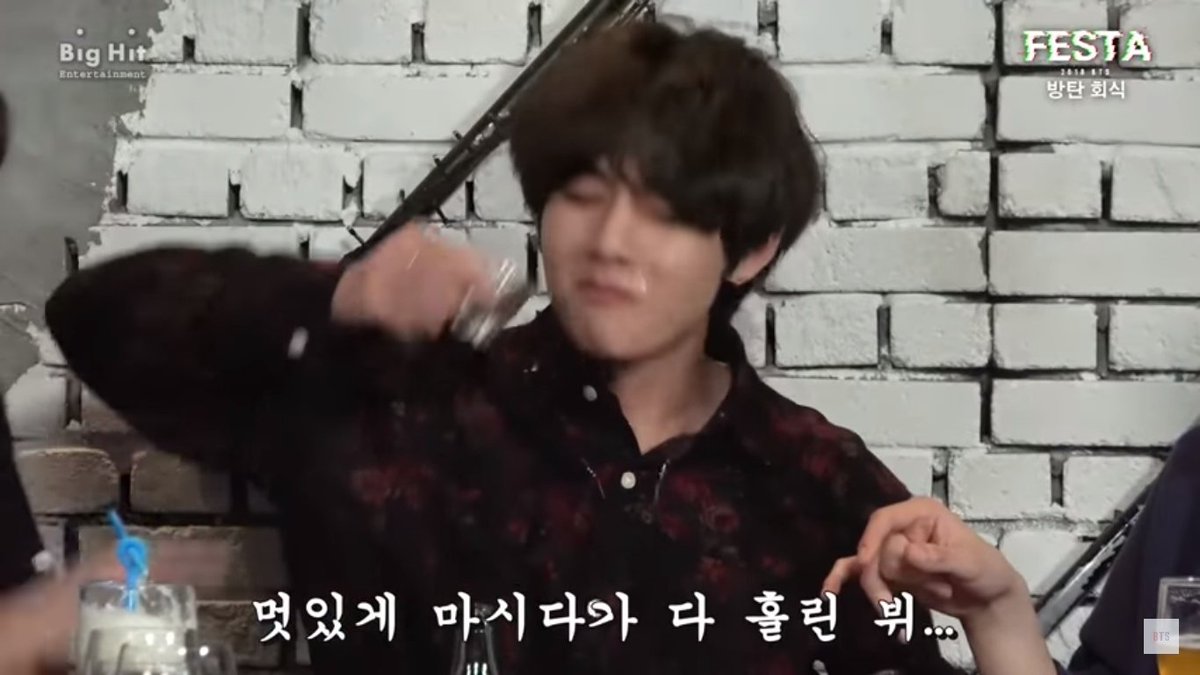 little_army_li's tweet image. Когда понимаешь, что  4 месяца у тебя больше не будет свободного времени из-за экзаменов
#BTS @BTS_twt #KPOP