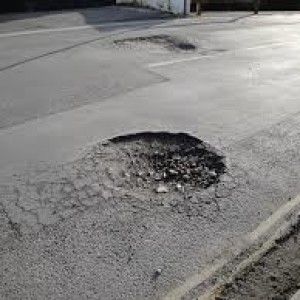 And finally... Glasgow voted pothole capital of UK scottishconstructionnow.com/article/and-fi…