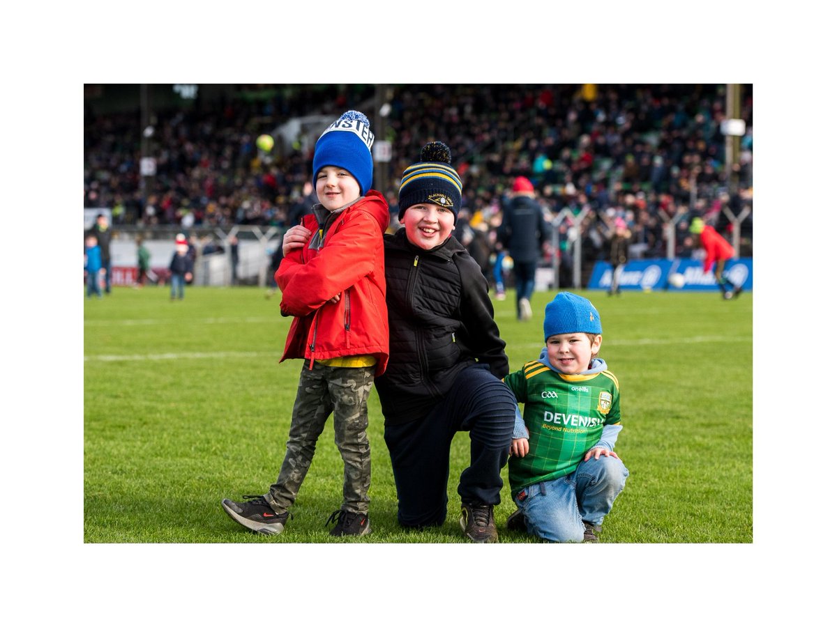 BMPHOTOME's tweet photo. Some shots from @MeathGAA versus @officialdonegal at Pairc Tailteann yesterday. This was Meath second game in Division 1 and it ain't getting any easier unfortunately. Seeing several hundred people on the pitch at half time was magic.

@officialgaa @gaaleinster #gaa #bringaball https://t.co/Ih8arqC08x