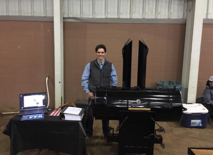 georgetownffa's tweet photo. Great morning in San Angelo for the Ag Mech show! We are all shined up and ready for a great day of showing! @GISD_CTE @ccmrgisd @Mr_B_Johnson @CTEShrek @GeorgetownHS https://t.co/qBUs0PUopX