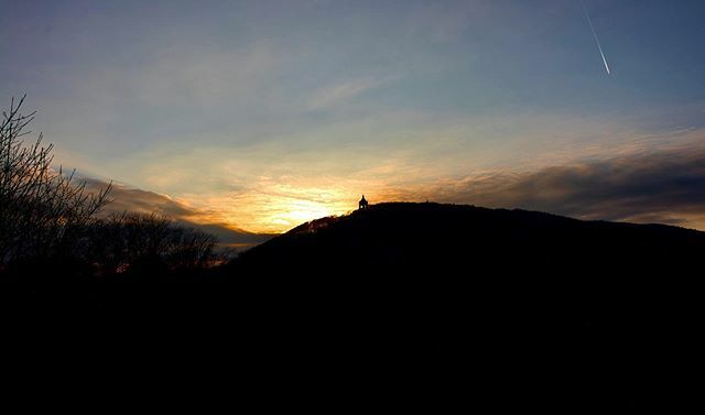 TorbenSprt's tweet photo. Porta Westfalica #bielefeld #wiehengebirge #naturfotografie_deutschland #ostwestfalen #canon80d #canondeutschland #canonphotography#canonphotos #canonfotografie #landschaftsfotografie #fotografieren #sunsetphotography #germanphotographer #lakephotography… https://t.co/6b4tuVjw7h https://t.co/zyTxRtaTqZ