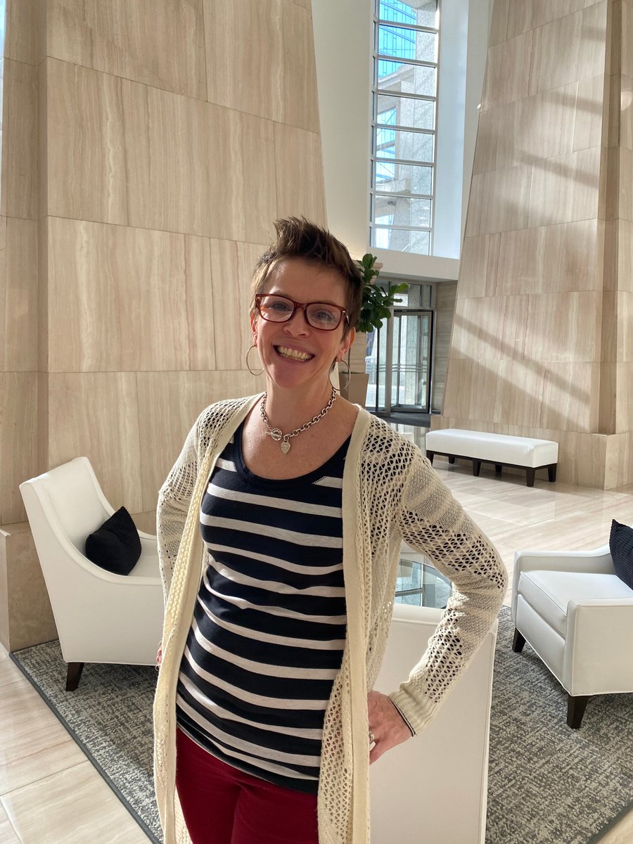 lifestart's tweet image. "My LifeStart gym opened in March of 2019 and has been a life changer for me... I feel better than I have in years! Cheers to LifeStart, it certainly feels like my life's start!" - Dee, LifeStart Member for 10 months.

#lifestory #livelifewell #lifestart