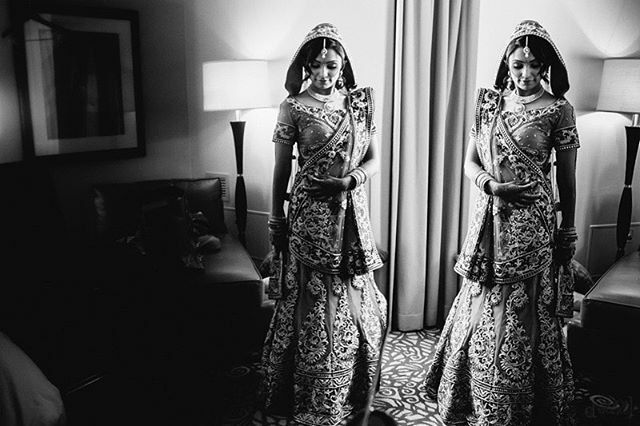 Reflecting on the weekend, a mix of family time, projects both work and personal, meeting new couples and talented vendors at <a href="/columbusmuseum/">Columbus Museum of Art</a> ...speaking of reflections .... #muchlove_ig #theknotohio #columbusweddings #fusionwedding #weddingphotography #614 #614weddings