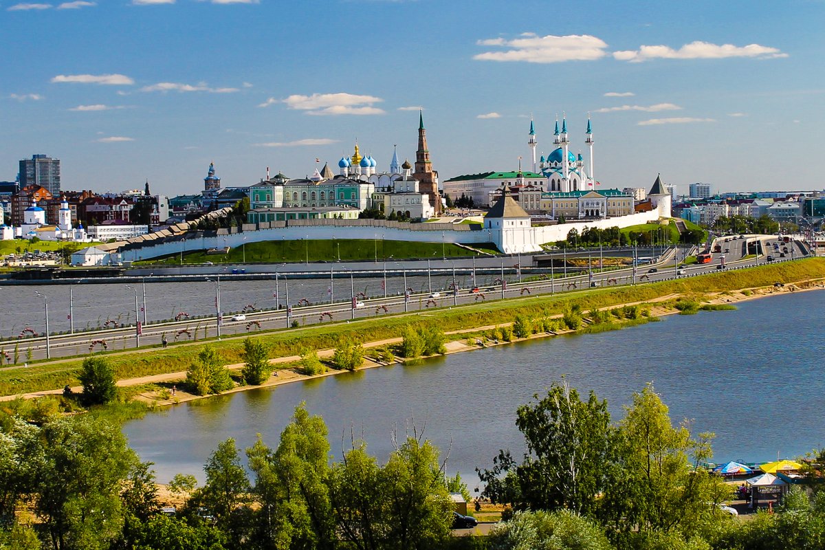 TciKazan2020's tweet photo. Kazan is the city with a thousand-year history, hundreds of attractions and cultural diversity. We recommend that you start exploring Kazan from five beautiful sites: https://t.co/4lvpigK6tu

#kazan #tci2020 #tcinetwork @TCINetwork https://t.co/er8i1OCQ91