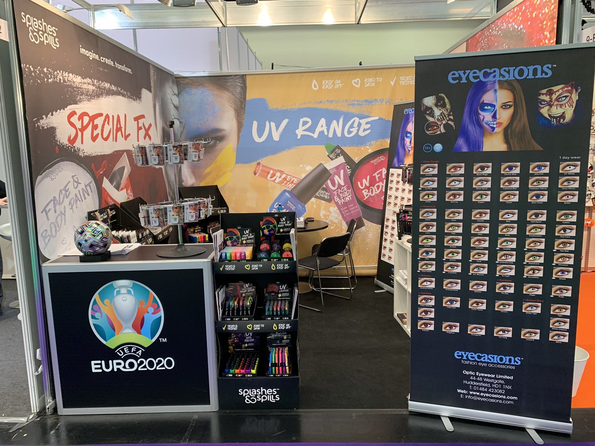 splashes_spills's tweet photo. Our Stand at the Spielwarenmesse Toy Fair in Germany!

#toyfair2020 #spielwarenmesse2020 #nurembergtoyfair #nurembergcity #splashesandspills #makeup #cosmetics https://t.co/e76ERwwDQB
