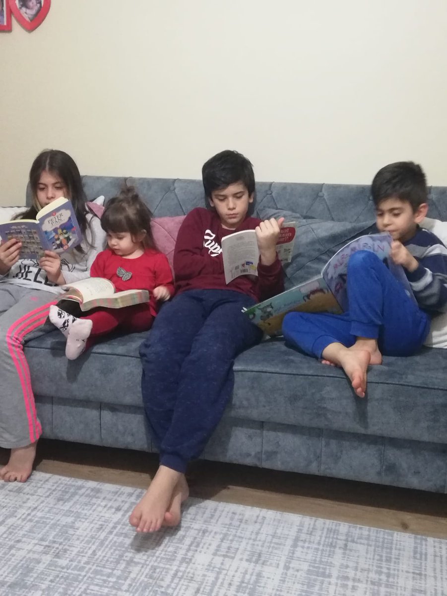 N_uzunn's tweet photo. #sultangaziokuyor @2525Ibrahim @sultangazimem1 @istanbulilmem @muratkucukkayaa @nisaburece @avadursun @Ozay_SERT @KanbayBattal @ziyaselcuk https://t.co/Ml4HX2IF6O