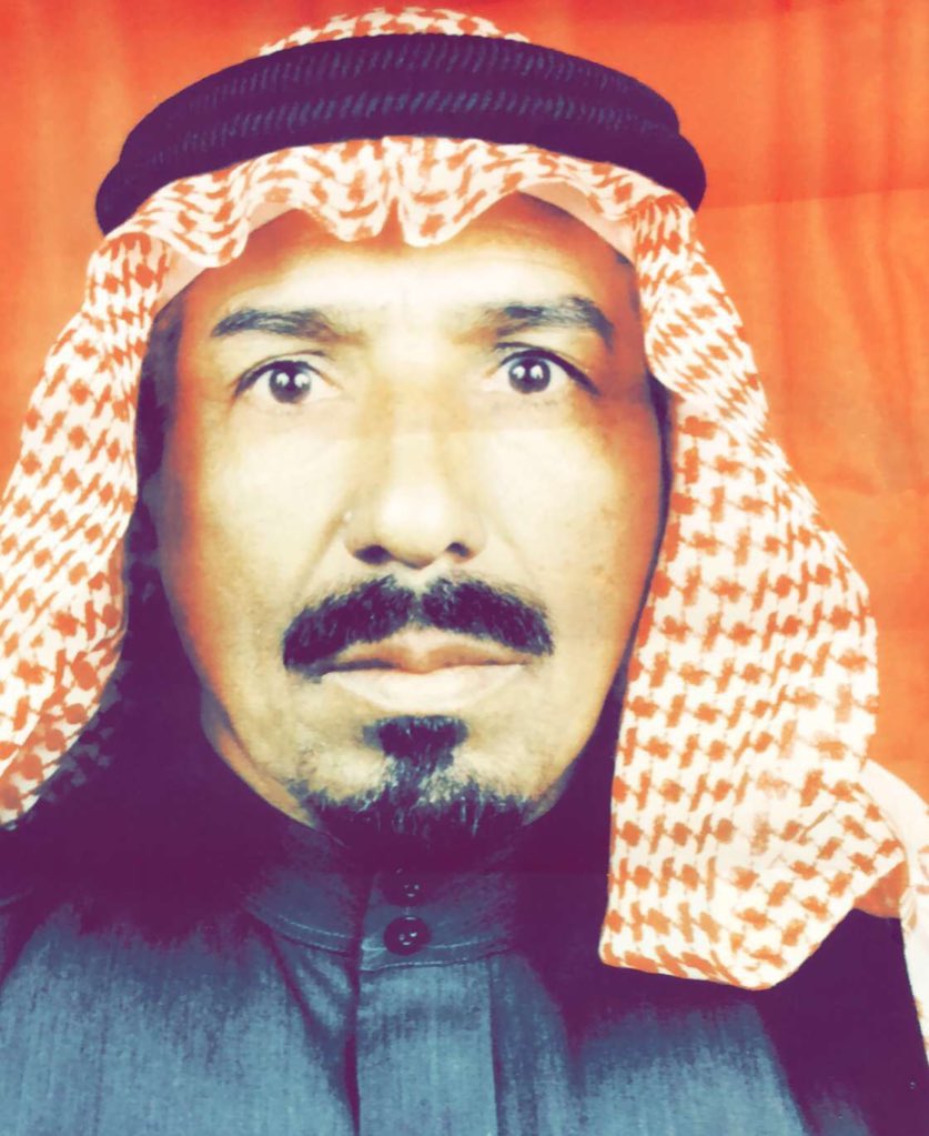 haill1441's tweet photo. الأستاذ / محمد حمد العساف القويعي
رحمه الله
توفي في ١١ / ١ / ١٤٣٠هـ

شكرًا لحساب @FMHA2925 https://t.co/ItqqyjYQeS