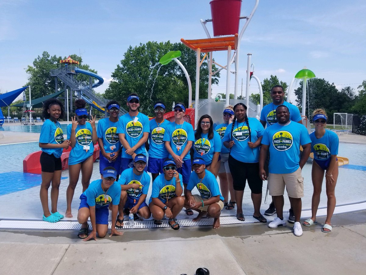 On the search for a summer gig? We're hiring 400+ seasonal employees: 
✅Lifeguards
✅Day Camp Counselors
✅Mobile Food Coordinators

Live the #parkslife this summer with Indy Parks! Visit parks.indy.gov and apply today.