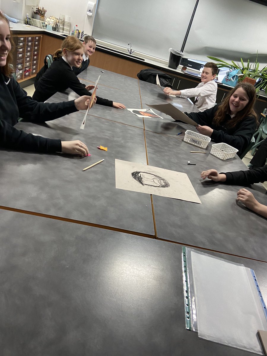 AandD_MissS's tweet image. S2’s have been investigating careers. We have been inspired by the Forensic and Medical art courses at @DJCAD @dundeeuni and the potential career paths. In this lesson half described fictional criminals and half sketched. More to come...#Science #forensicart #99 #KHSAmbitious