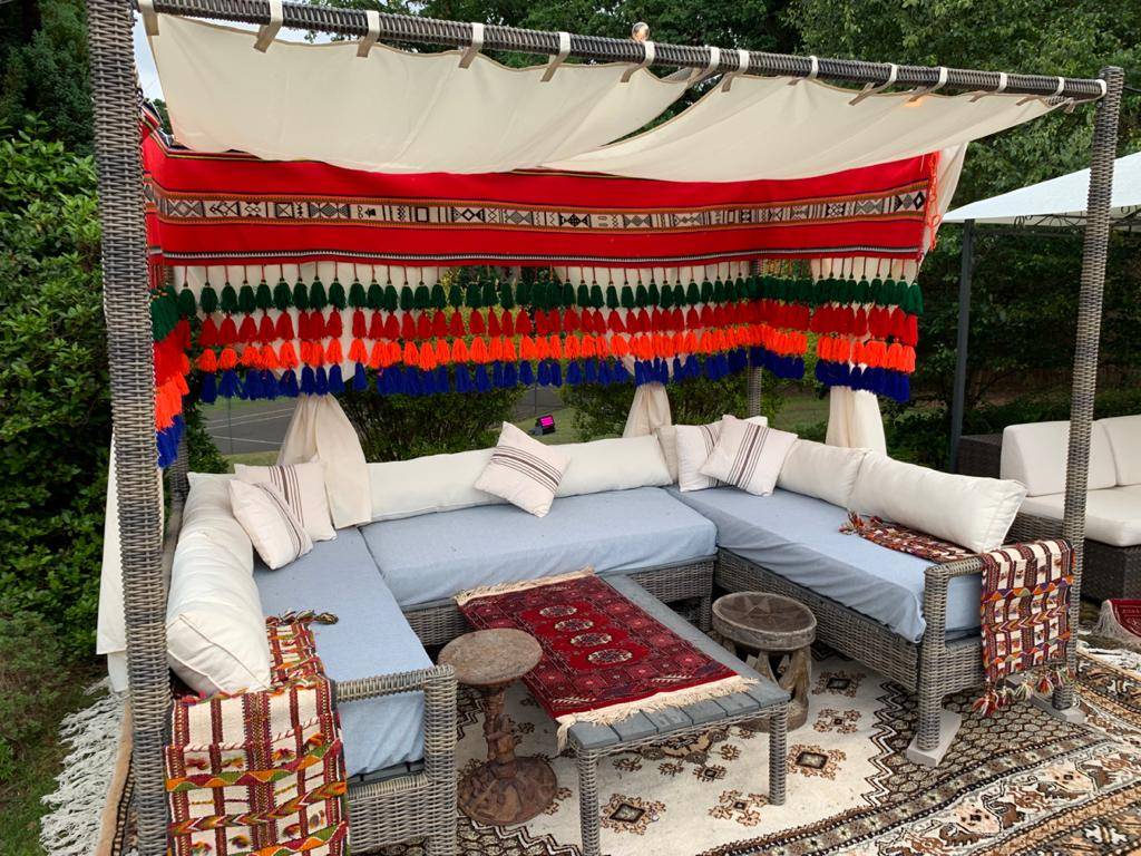 Dreaming of warmer days☀️

We love how <a href="/WilliamNorrisCo/">William Norris & Co</a> accessorised our Rattan daybed for an event <a href="/VelvetEntertain/">Velvet Entertainment</a> provided production for 

Hire today for your summer event &gt; velvetliving.co.uk/products/b3-da…