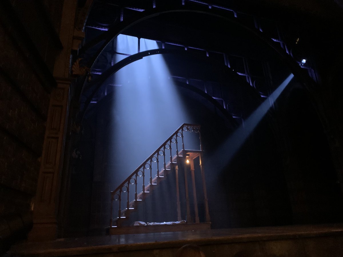 broadwaycaitlin's tweet photo. so I saw cursed child and it was the best experience of my life https://t.co/Ucb1TAwHCH