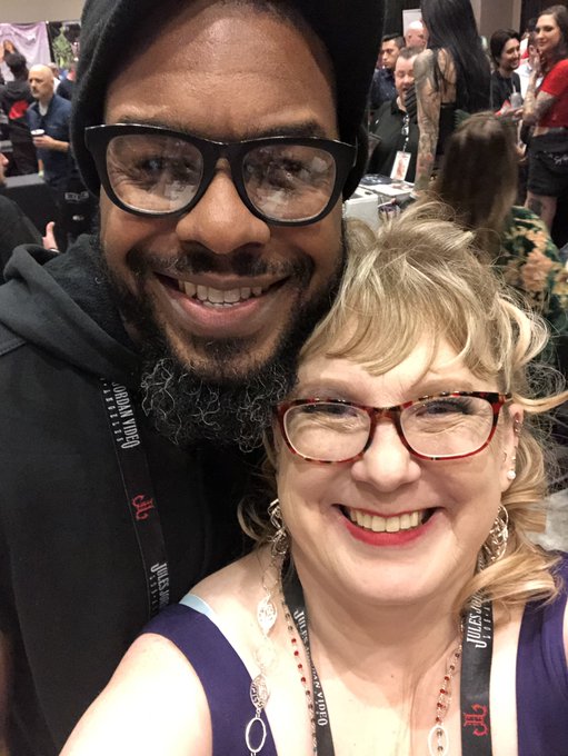 Monday #milf day!!! Pick of one of my most favoritest guys of all time ... @LordBlacktheDom !!!! https://t<a href="/tag/milf"class="tags">#milf</a>