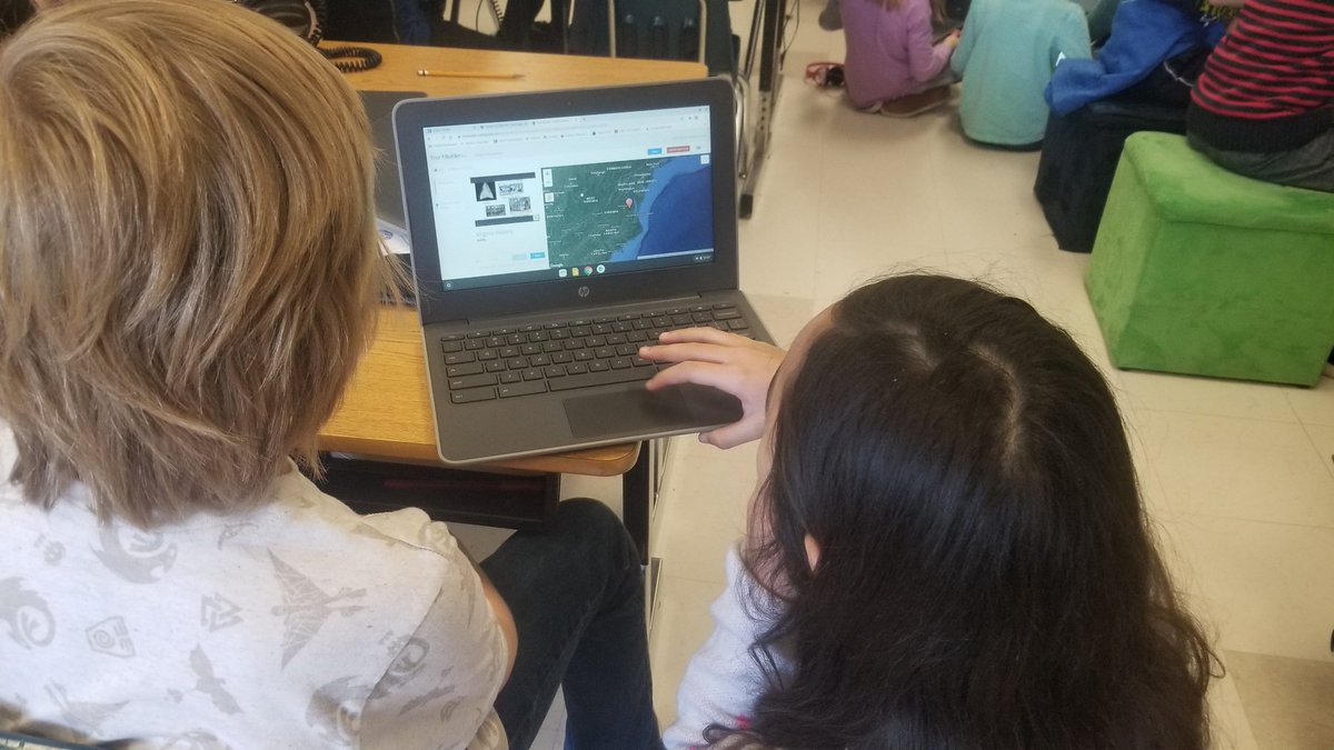 CFESMsLove's tweet photo. These super 4th graders took my class on a virtual field trip of the Eastern Woodlands Region using #tourbuilder. #nativeamericans #5Cs #sharingknowledge  @cfescolts @emnicolosi https://t.co/yXE4viiItw