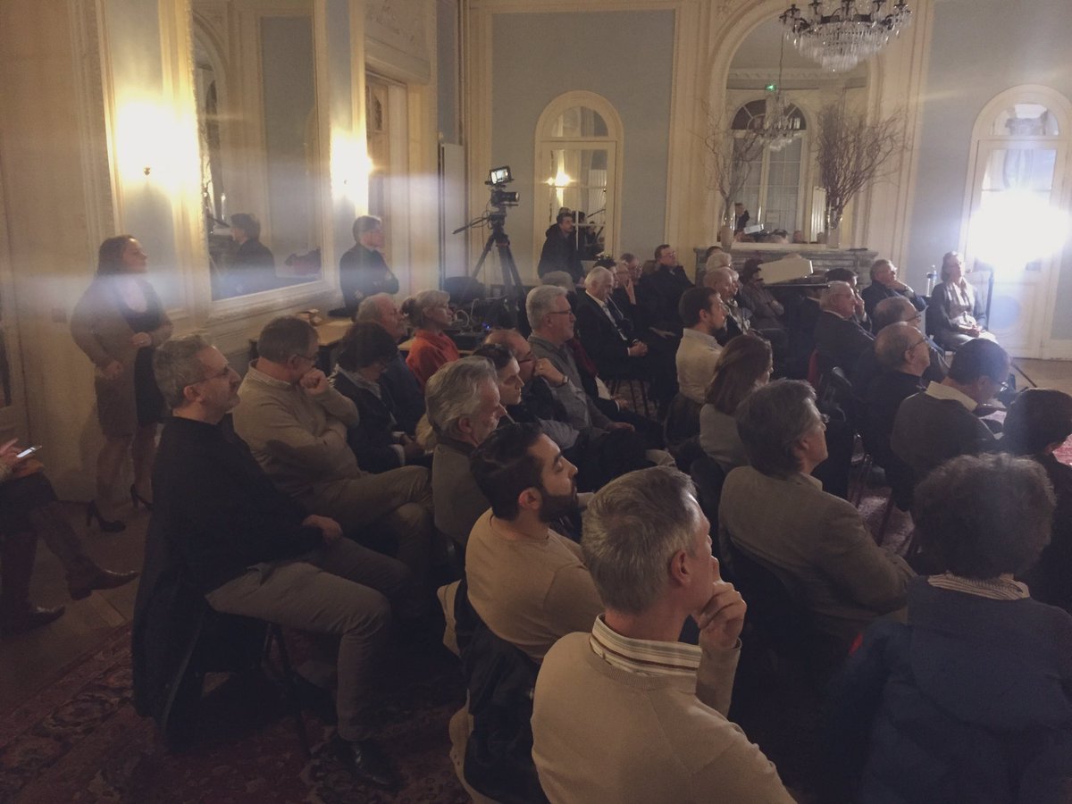 feder78430's tweet photo. Vous souhaitez mieux connaître vos candidats déclarés et leurs projets de développement économique pour Louveciennes ?
L’association Feder Louveciennes les a reçus et interrogés lors d’une soirée inédite le 30 janvier.
La vidéo est déjà disponible sur https://t.co/PF0MjIznvq https://t.co/PI3alIldBr
