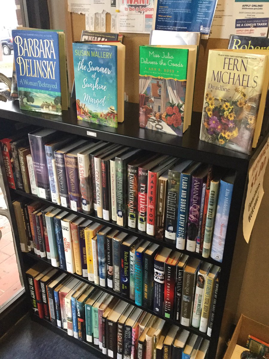 SaludaCountyLib's tweet image. Going once, going twice, SOLD!! Anything and everything is $1! Award winning author’s $1, DVD’s $1, audiobooks $1, etc. #saludacountylibrary #supportlibraries #supportyourlocallibaries