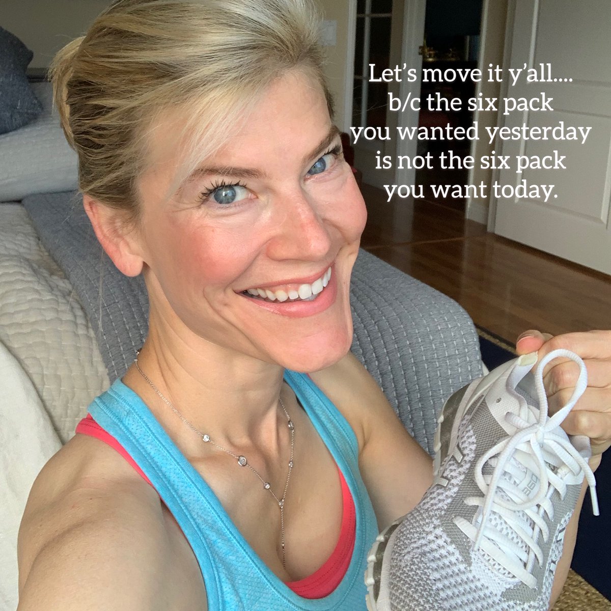 AmyKHutchens's tweet image. Let’s get this Monday started!!!😎 #getmoving #postgamerecovery #toomanymunchies #footballwithdrawal #backtoreality #motivation #mondaymotivation #AmyK