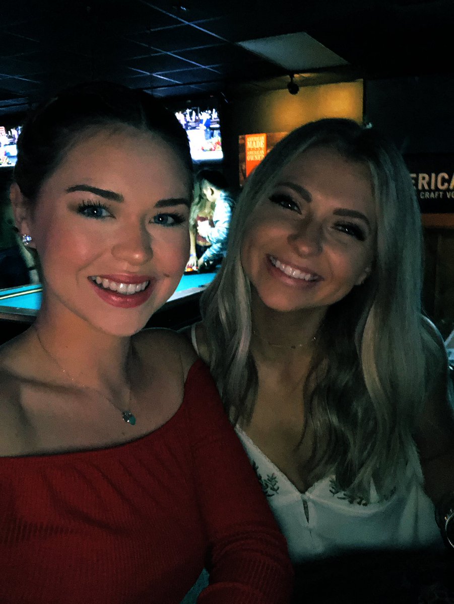 RyanNicLusa's tweet photo. “I wish Monday mornings felt just like Friday nights” @RileyGreenMusic @Baileyaward #cowboys #orlando #friyay #countrymusic #90sbaby #linedancing #takemeback #isit5yet https://t.co/CrsyXXF8K1