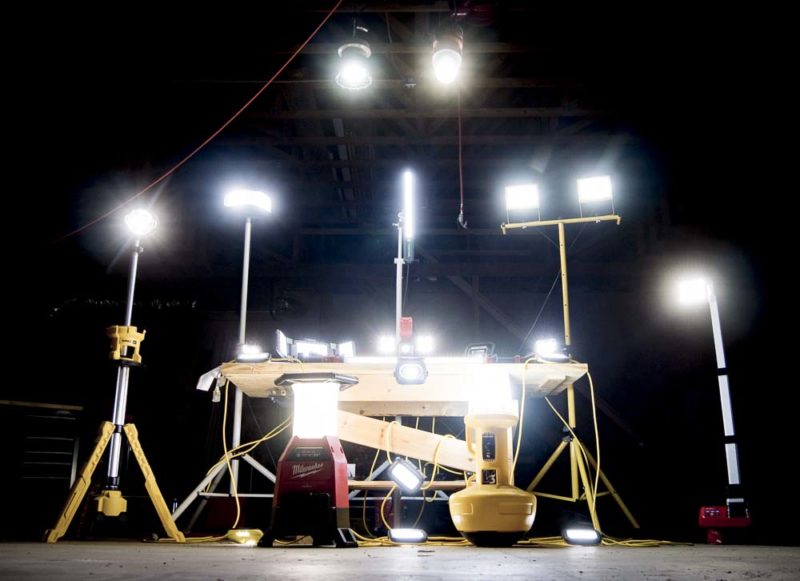 ProToolReviews's tweet image. There are a ton of #LEDlights to choose from. Here&apos;s what our Pros look for on an #LEDworklight! protoolreviews.com/buying-guides/… #LEDlight #lighting #worklight #LED #tools #constructon