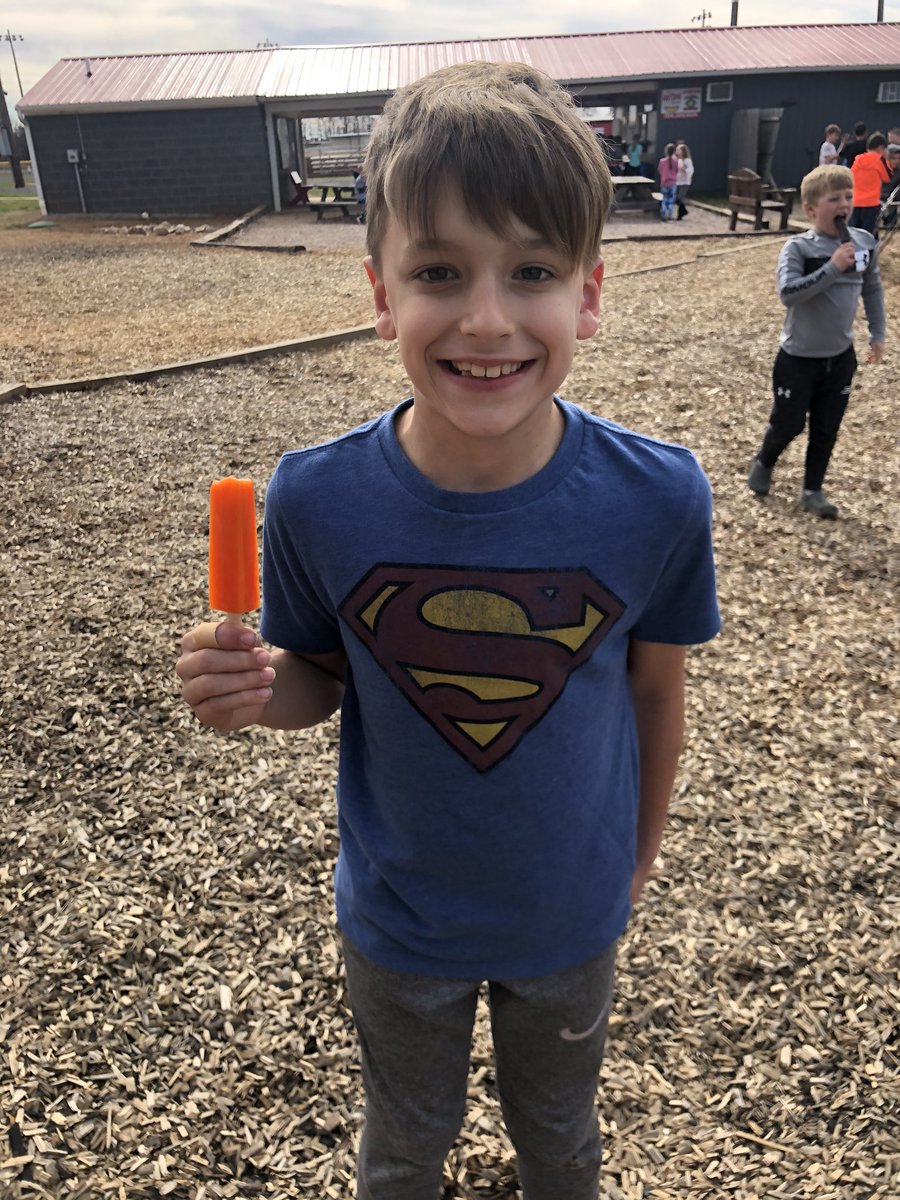 Several reasons to celebrate in 3rd grade! Couldn’t be prouder of these hard working kiddos!! 🎊🚀 <a href="/RES_RSSS/">Rockwell Elem NC</a> <a href="/JenniferWarden5/">Jennifer Warden</a>