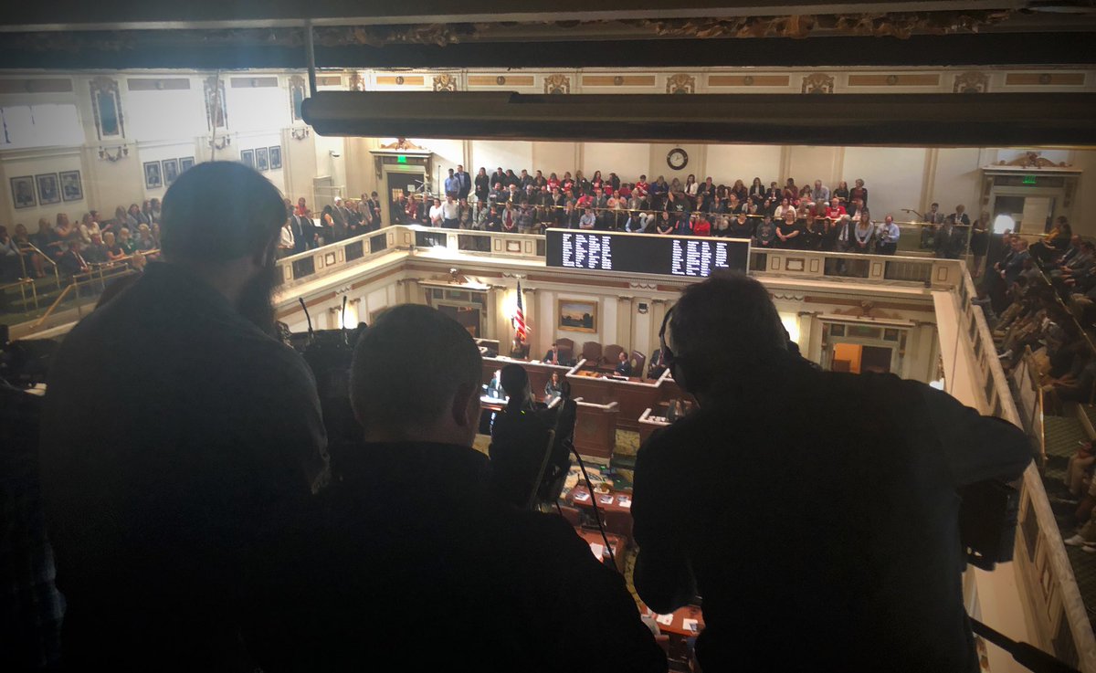 _davemorris's tweet photo. Live stream of OK State of State underway @TheOklahoman_. Follow @CarmenMForman @kayla_branch for more. https://t.co/ijph5wCBYi