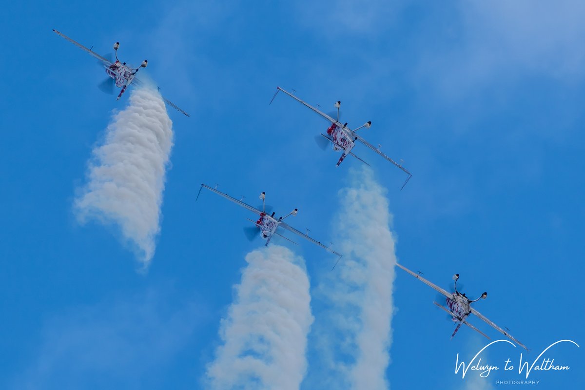 ShutterbugWGC's tweet photo. The Globalstars at Shuttleworth Vintage Airshow last September @Shuttleworth_OW @airdisplays @mikepickin @GForceAeros @LittleGransden #shuttleworth #oldwarden #Bedfordshire https://t.co/UBk5miQmXH