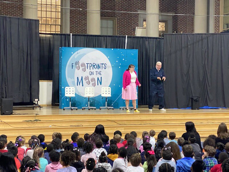 Thank you to @ParkPlayhouse for coming in and performing for our students today #FootprintsontheMoon