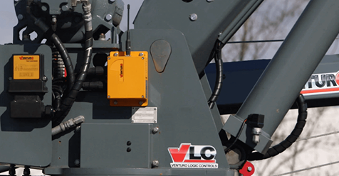 venturocranes's tweet photo. Wondering how high-tech solutions are playing an increasingly larger role in the safety, efficiency and overall innovation of the American #servicetruck industry? Visit our website to see how the VLC system is contributing to this trend! https://t.co/Flxg3nsUr0 https://t.co/kLLr4Hk1gn