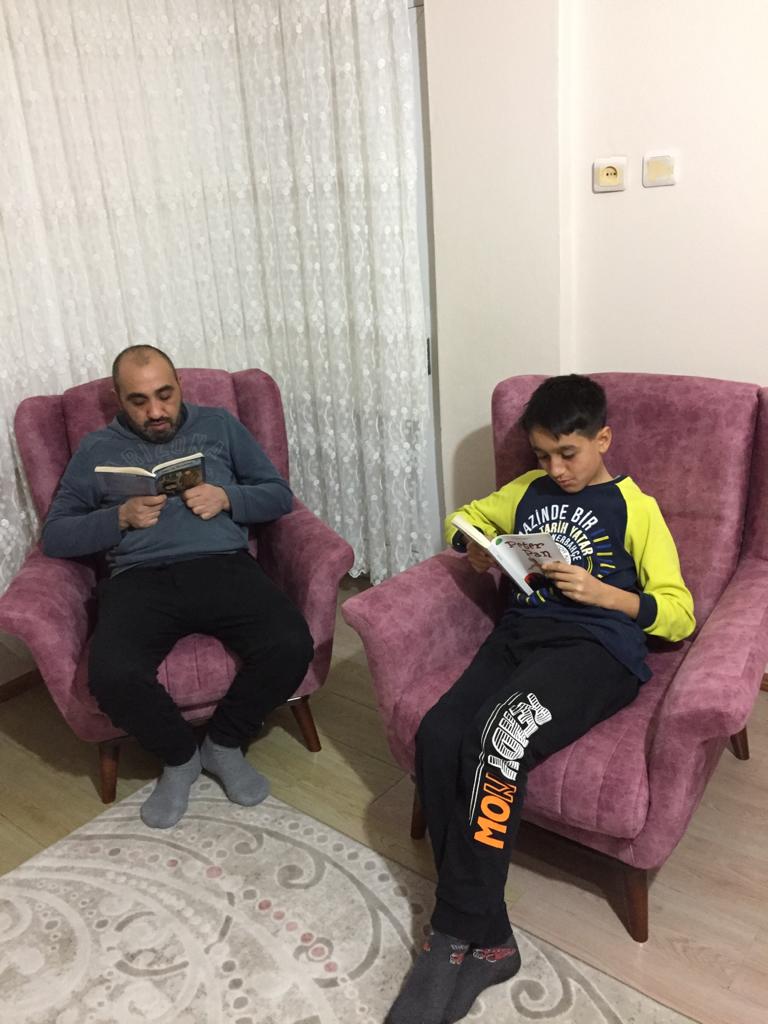 N_uzunn's tweet photo. #sultangaziokuyor @2525Ibrahim @sultangazimem1 @istanbulilmem @muratkucukkayaa @nisaburece @avadursun @Ozay_SERT @KanbayBattal @ziyaselcuk https://t.co/5E3BOMJpY4