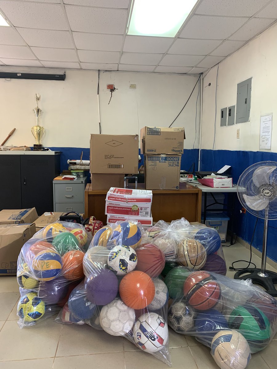 MSEALpjethani's tweet photo. Thank you ISP community for supporting grade 7 w/their fundraising activities by donating school supplies &amp; encouraging your children to cooperate with their diverse fundraisers @isppanama #servicelearning #volunteering #communityinvolvement #livelearnserve https://t.co/wQAtTj8diN