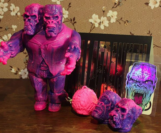 WHOmakesthings's tweet photo. I have an addiction to vinyl art toys/Sofubi..@harikenjp @moucoyama @andrewbell @kidrobot @spankystokes #sofubi #kaiju #monster #arttoy #sofubitoys #sofubivinyl  #vinyltoys #killkat #kidrobot #artistoninstagram  #japanese #collectibletoys #ソフビ人形 #ソフビ https://t.co/tCeBoT93UI