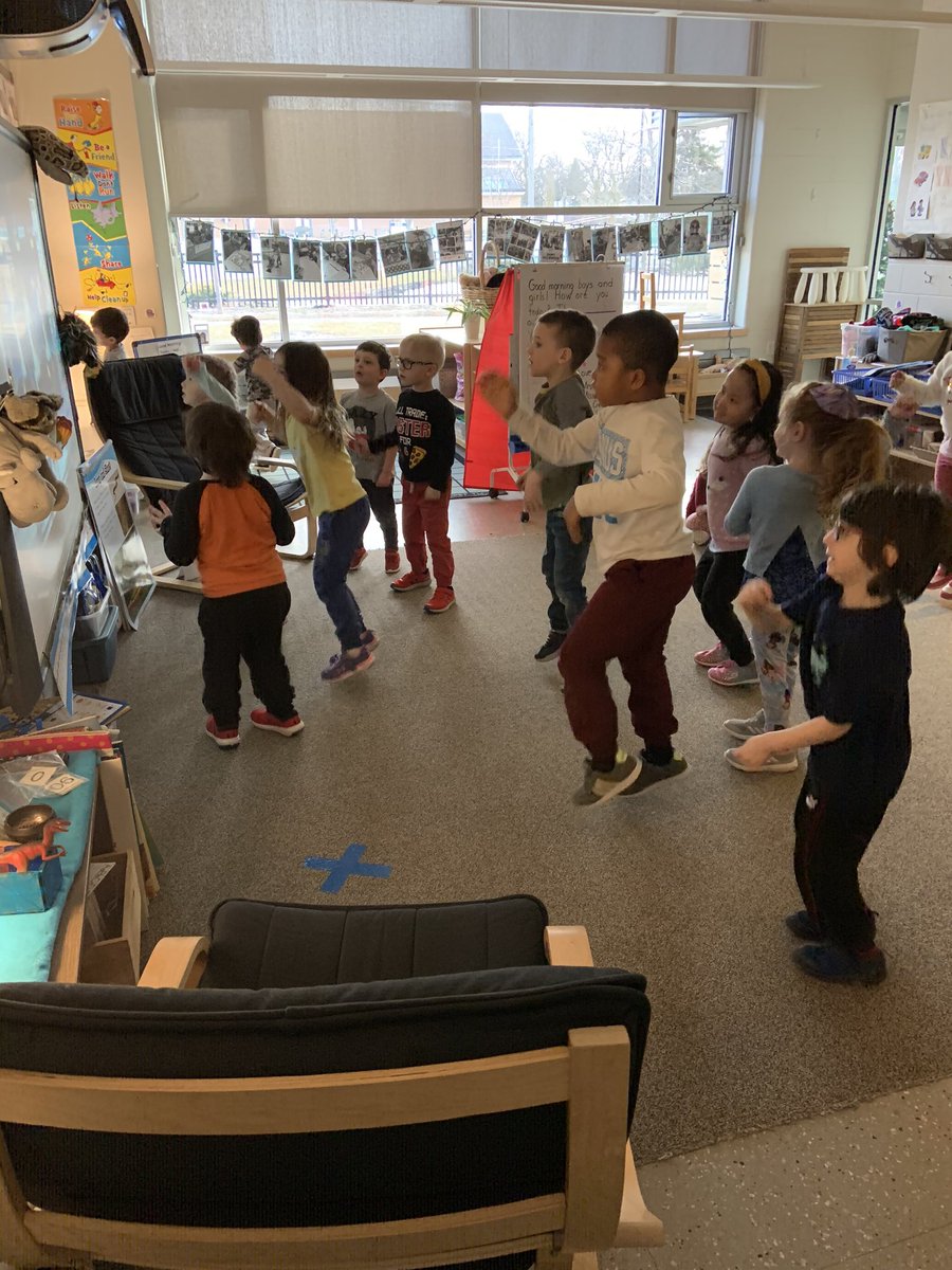 WanklinBrooke's tweet photo. Breaking up the day with some much needed body movement #sweetdancemoves #AllIn @piustitans https://t.co/GWWYiuhate