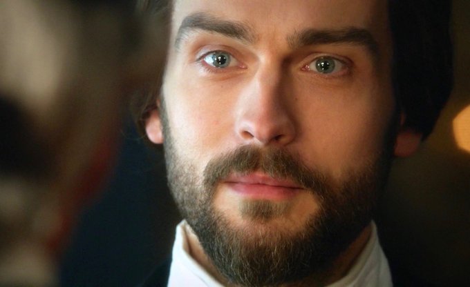Tom Mison as Ichabod Crane in the Sleepy Hollow episode Bad Blood
