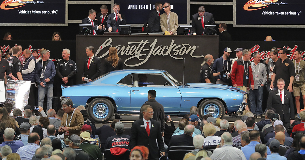 Gives the competition the blues! Selling for $139,700, this 1969 <a href="/chevrolet/">Chevrolet</a>  Camaro is a documented COPO 9561 with a 427/425hp L72 8-cylinder engine. 

Lot 1089: j.mp/20SD1969Chevro…