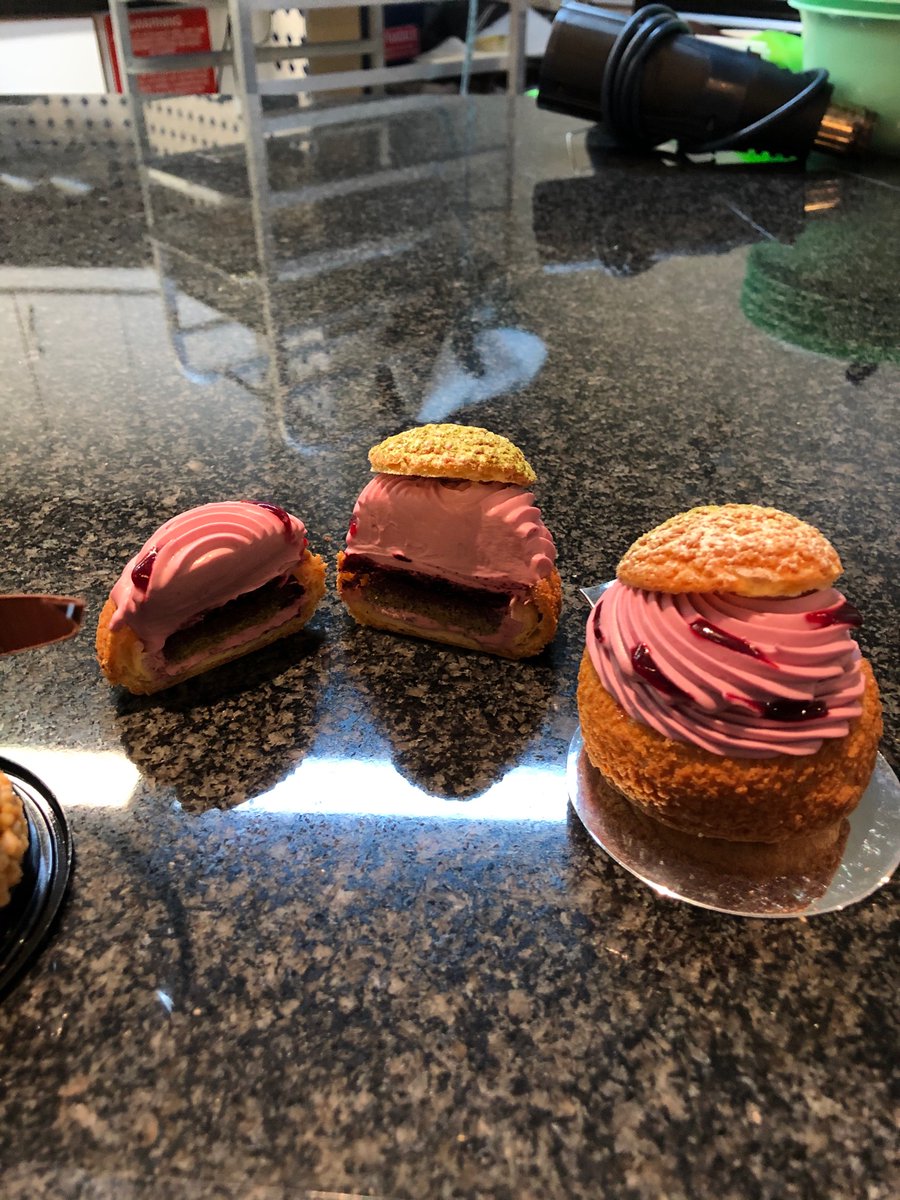 PerthChocolate's tweet image. Great experience at 
@cordonbleuott 
  put together by 
@CacaoBarry_ca. Thank you for for putting on the event!
@BarryCallebaut 
@lottechocolat