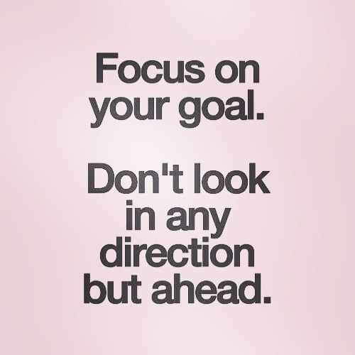 RaeMarksMusic's tweet photo. #singer #songwriter #livelifeoutsideofyourcomfortzone #foriknowtheplansihaveforyou #supportlivemusic #supportlocalmusic #CountryMusic #workinprogress #Goals2020 #eyeontheprize #hustle #tunnelvision https://t.co/PMEQiIr5zR