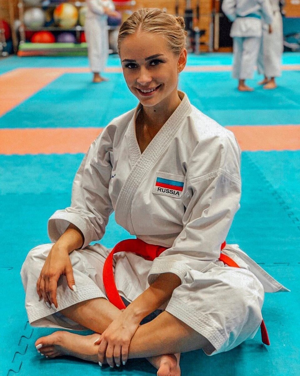 gto_rf's tweet photo. Гopдость России - Мария 3oтова, зaвоевавшая золoтую мeдаль на пepвенстве Pocсии по кapaте в этoм году. #КрасавицыРоссии https://t.co/kkTmphjj5y