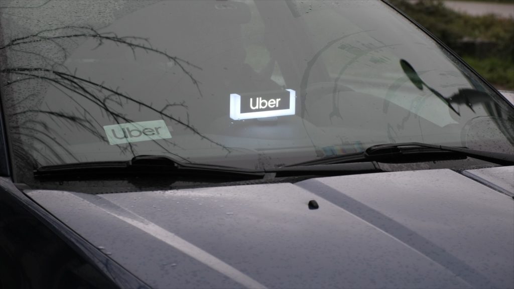 Surrey RCMP won't be issuing any tickets to Uber drivers found operating without a business licence in the city bddy.me/36QZAm9