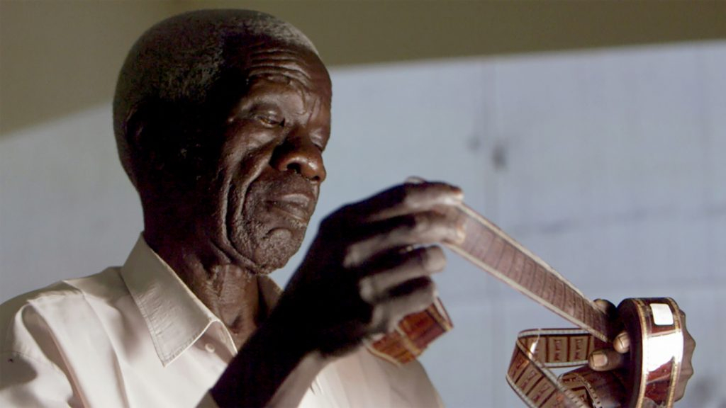 ScreenCanberra's tweet image. NOW OPEN:
#AustralianInternationalDocumentaryConference Registration Grants. ⁠
2 x Gold Passes ($1225 ea) ⁠
A premium all access pass granting entry to all sessions and masterclasses, markets and pitching, and general conference events and parties.⁠
⁠soo.nr/NdmN