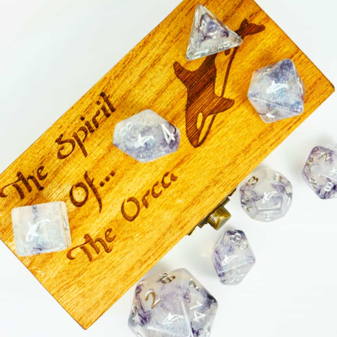 geeks_dice's tweet photo. #gifted (unpaid)

@critituk were kind enough to send me a set of their Orca dice from their new kickstarter 'Spirit of' The Arctic Dice Range. 
The kickstarter is now live so please go and check it out and see all of the other beautiful sets on offer!! https://t.co/2omRkxbPJo https://t.co/vfq0e9C62G