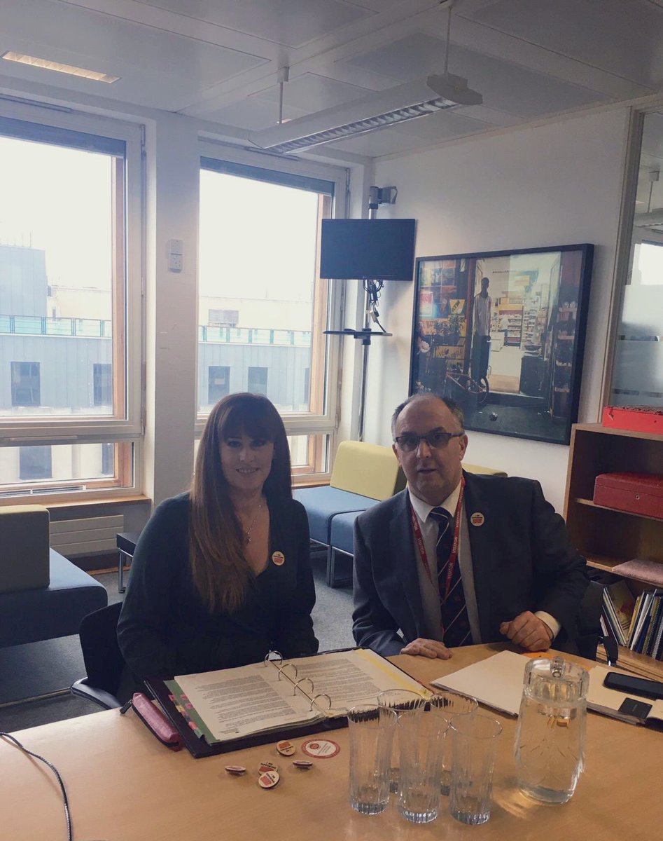 KellyTolhurst's tweet photo. Great meeting with Stuart Rogers from @ashburton_po &amp; @NFSP_UK to discuss his innovative solution for a rural Post Office. The community &amp; @PostOffice working together as seen on @BBCCountryfile last night. @iamsupportingp1 https://t.co/rNkjMB07EC
