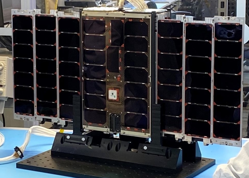 CanadaInSpace's tweet photo. Canadian Companies Will Likely Have Double Digit Satellites Launched This Year – The Start of a Trend https://t.co/SxMQGGO1RO #cdnspace #space #Canada #SmallSat #Satellites #Constellations #keplercommunications #ghgsat #exactearth #NorthStar #CanadianCubeSatProject https://t.co/Wv6py8J40Y