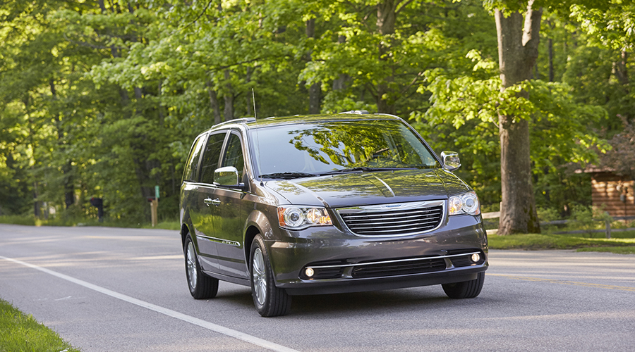 La pregunta no es a dónde vas, sino qué tan lejos llegarás esta vez. Chrysler Town &amp; Country