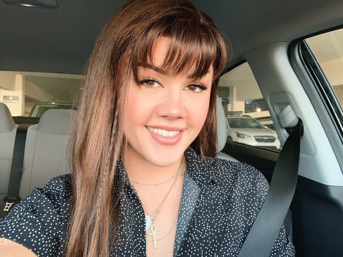 this lighting was really doing me a solid 🥴 https://t.co/k5DkhnFElR