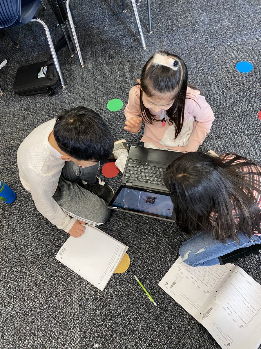 MesserMallory's tweet photo. Creating a slides presentation about someone who has helped the community in social studies today! #BetterTogether #BeStevenson https://t.co/nbtquL8x3z
