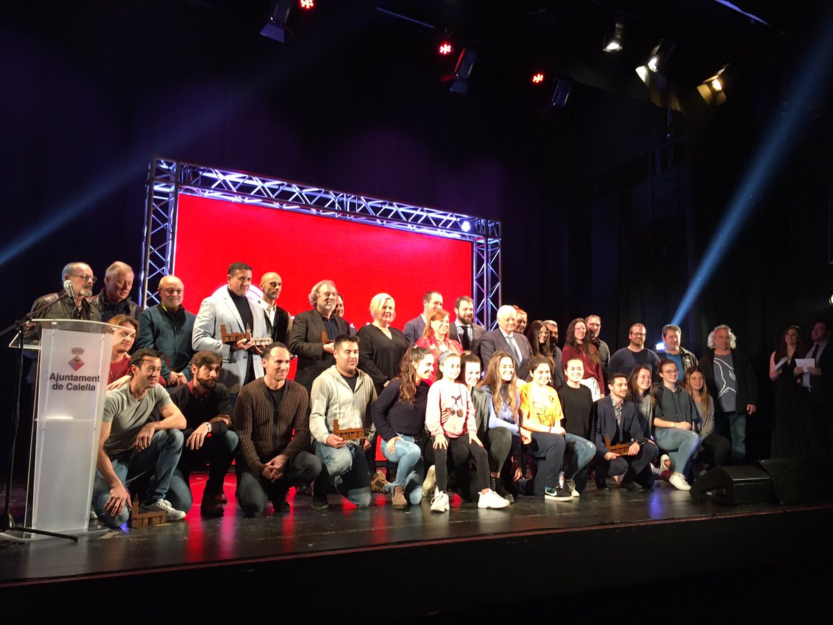 esportcat's tweet photo. El secretari general de l'Esport i de l'Activitat Física, @gfigueras, a #Calella #Maresme. Assisteix a la Nit de la Capital Catalana de l'Esport. @calellaesmes @FCEsport #esportcat https://t.co/nQNyWizoNr