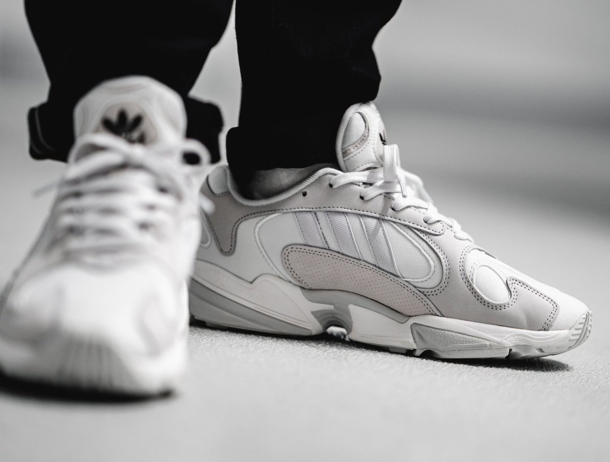 adidas yung og size 3