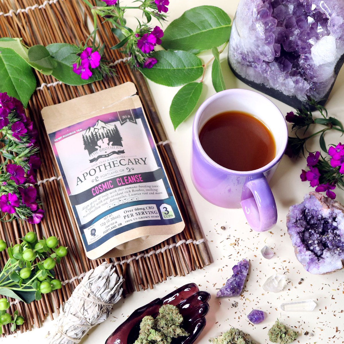 yogisurprise's tweet photo. Align with this immune-boosting @thebrostea #CosmicCleanse tea. Hand-crafted with antioxidant rich Rooibos, l soothing Licorice root, skin &amp; gut healing Marshmallow root, longevity boosting Astragalus, &amp; more, this tonic is designed to elevate. ⚡️ #Sankalpa https://t.co/bRYV4sCI3x