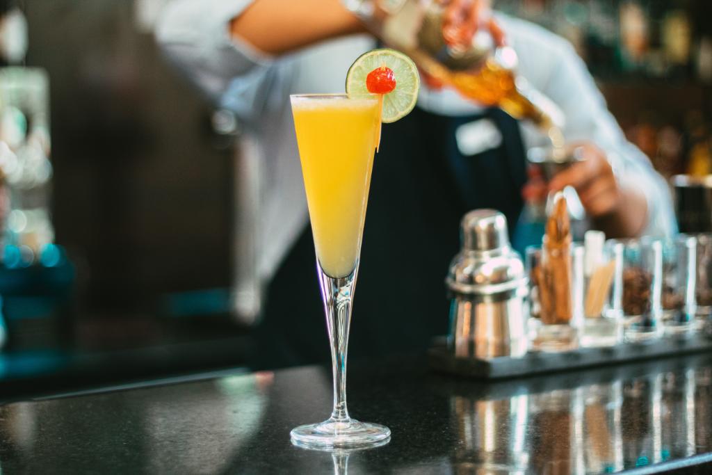 ¿Planes para hoy? En Akun Lounge &amp; Bar te esperamos con unos cócteles